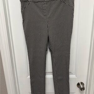 Rafaella Black & White Capri Dress Pant With Silver Embellishment Size 14 (1-7)